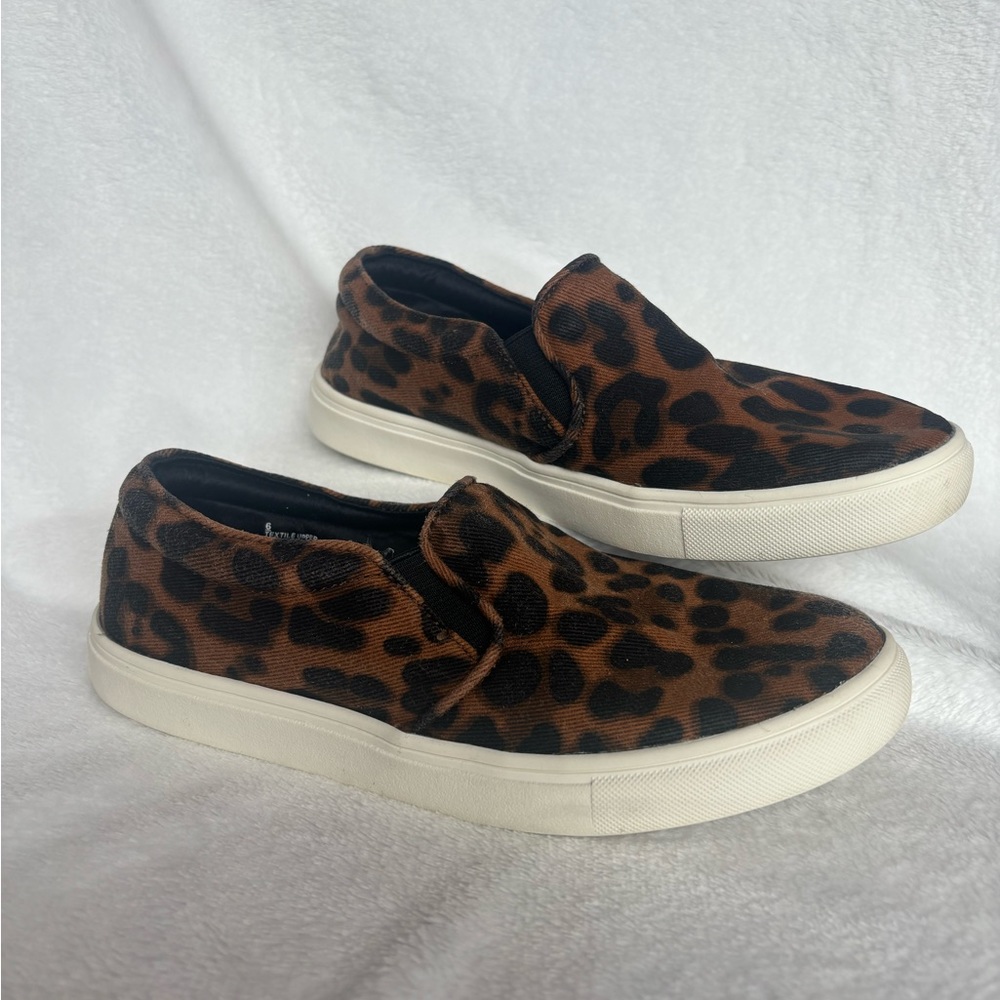 Size 6 Leopard Sneakers